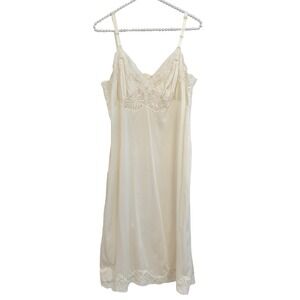 Shadowline Vintage Butterfly Floral Lace Slip Ivory Cream Nylon 36 Tall USA